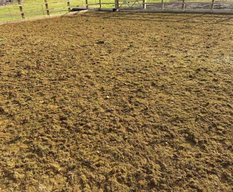 Matthew Sargeson, sand, fibre, rubber, silicia Equine arena surfaces - East Yorkshire. Installation of horse arenas.
